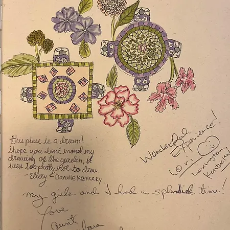 Cynthia's Garden - With Private Garden In Santa Croce Appartement *