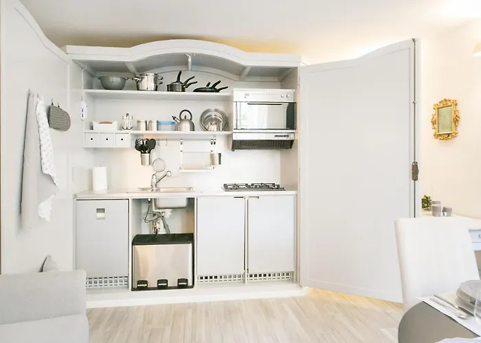 Cynthia's Garden - With Private Garden In Santa Croce Florencie